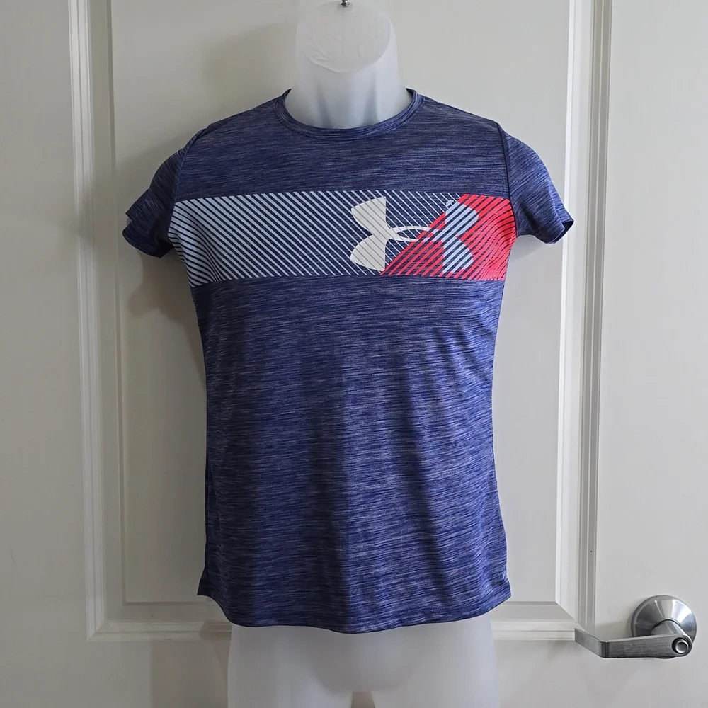 Under‎ Armour T-shirt Size Youth Large New Never Worn